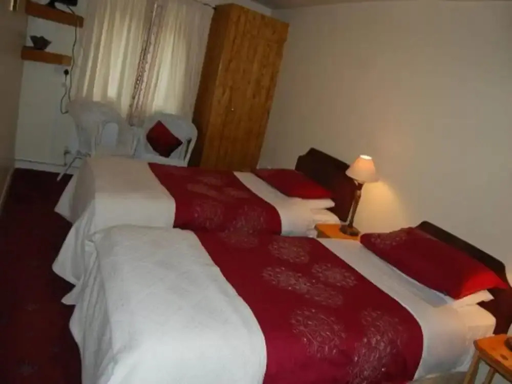 Hawthorns Hotel