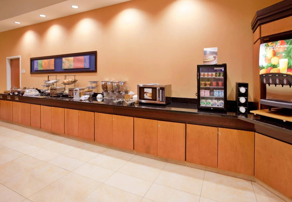 Fairfield Inn & Suites by Marriott Kearney