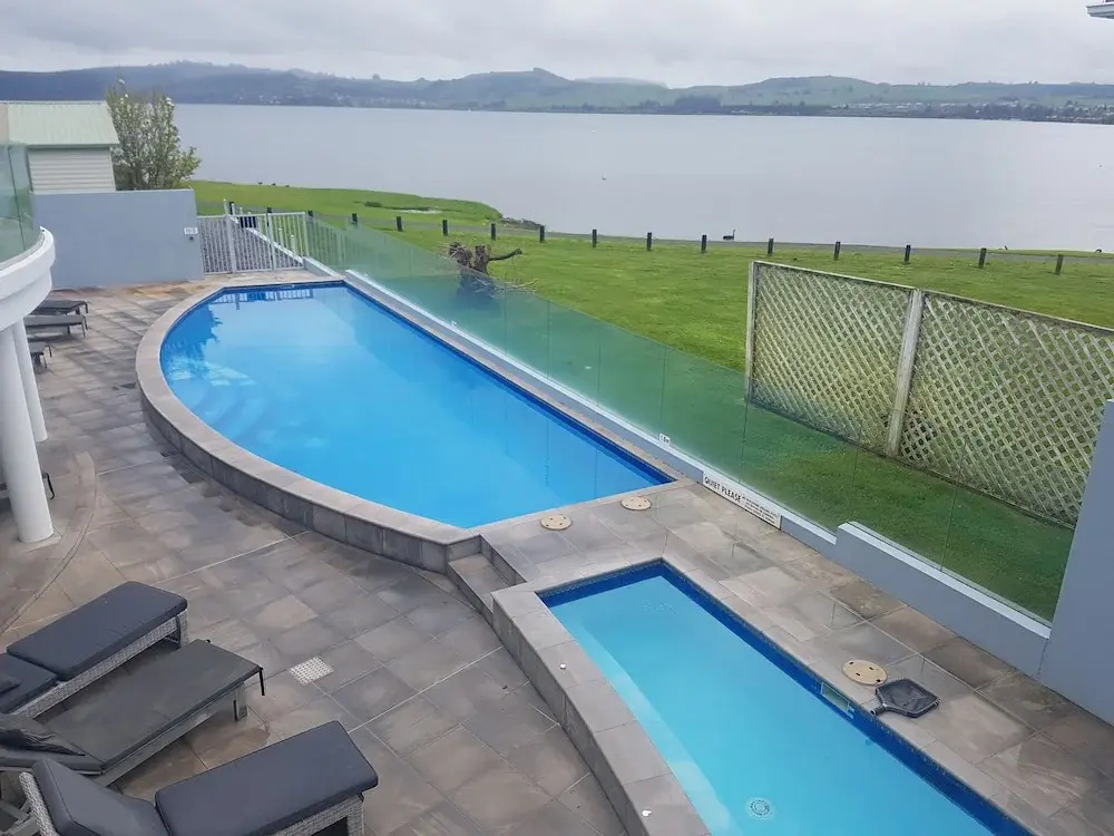 Lakeside Apartment Waimahana 1