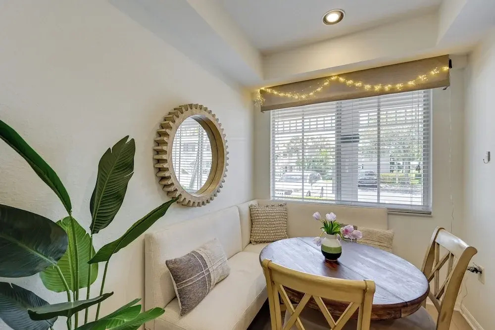 Newly Updated Golf Villa w/ Free Golf May-oct