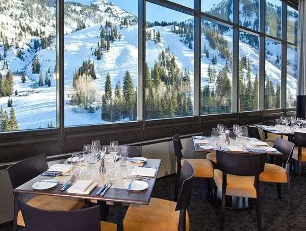 Cliff Lodge and Spa