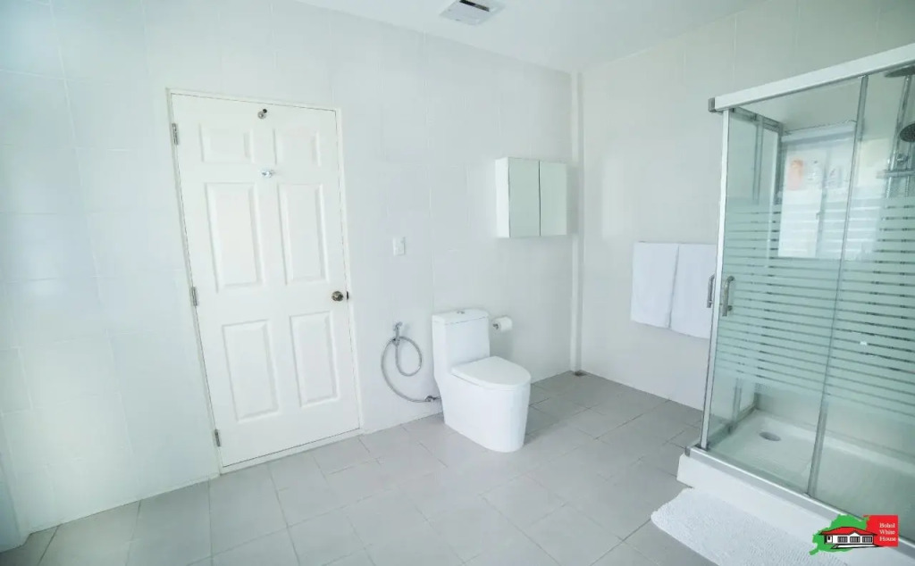 Bohol White House Bed & Breakfast