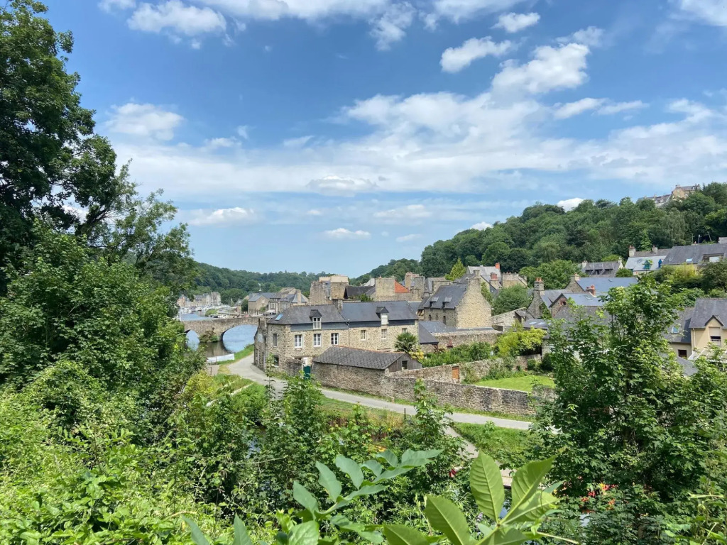 Semi-detached House, St. Meloir-des-ondes