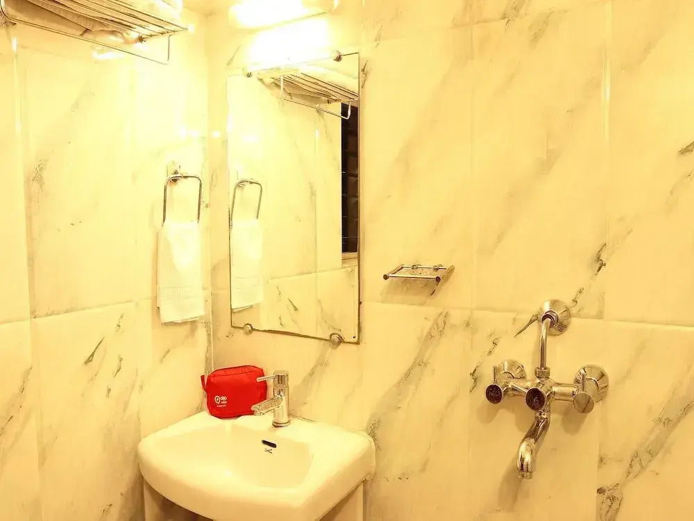 OYO 2625 Hotel Swagath