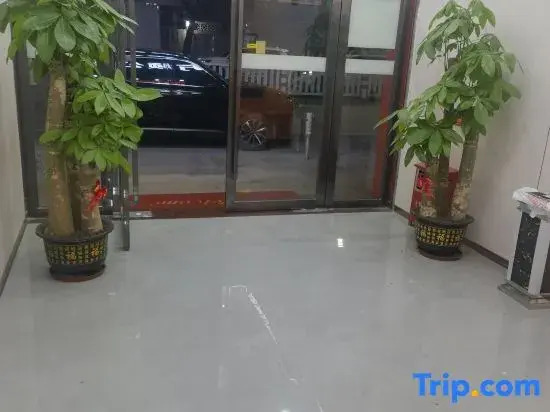 Wanshun Apartment