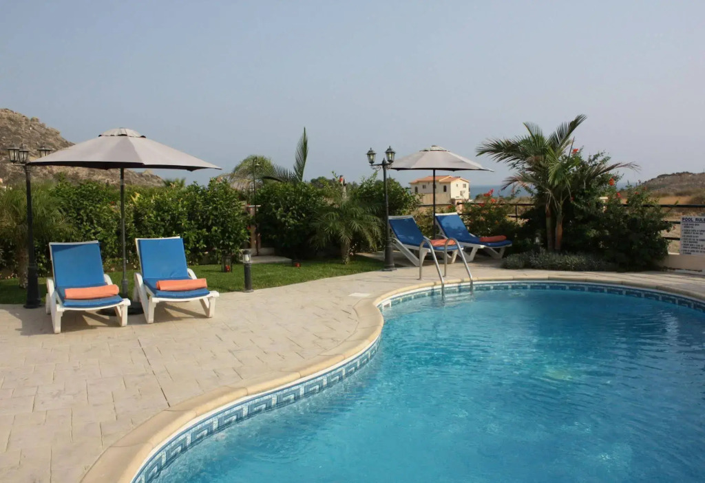 Bay Villas