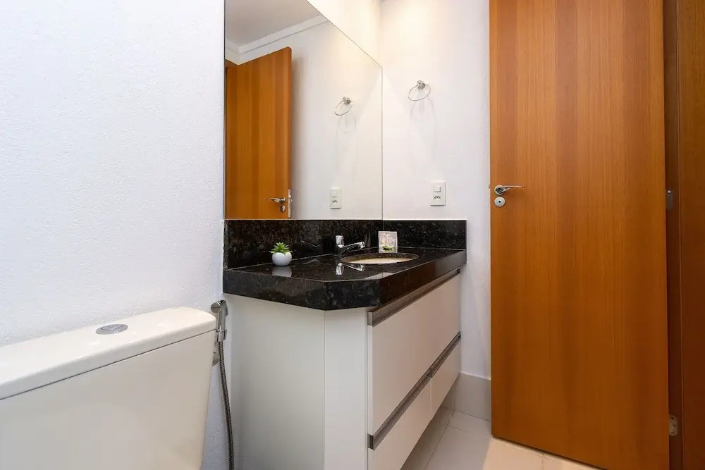 Apto Charmoso com 2 quartos - PPB0603