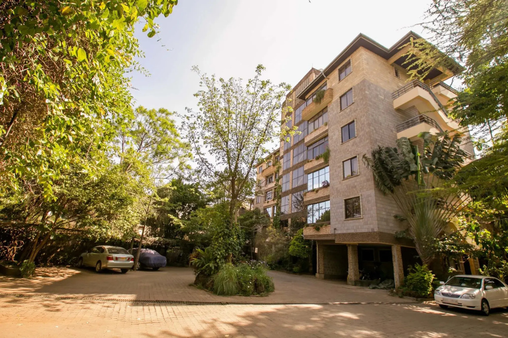 Kates Hotel & Residence