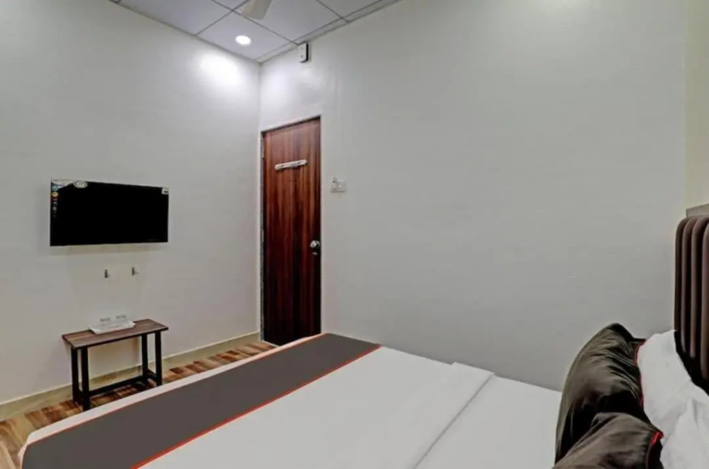 Gokuldham Banquet and Rooms