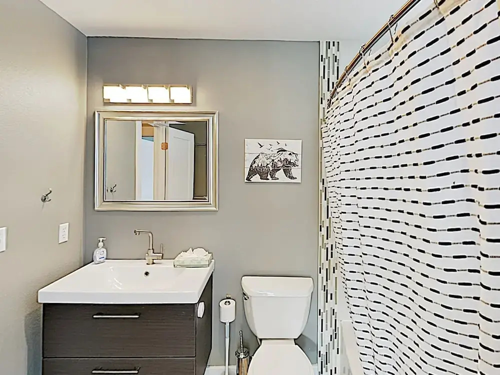 New Listing! Stylish Getaway W/ Private Hot Tub 3 Bedroom Duplex