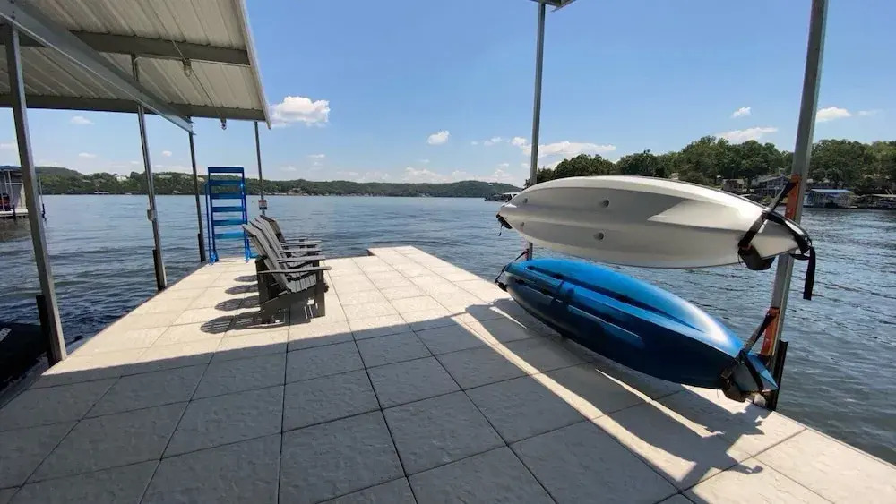Accessible Lakeside Luxury at the 45mm w/ Private Dock, Sunset Views & More