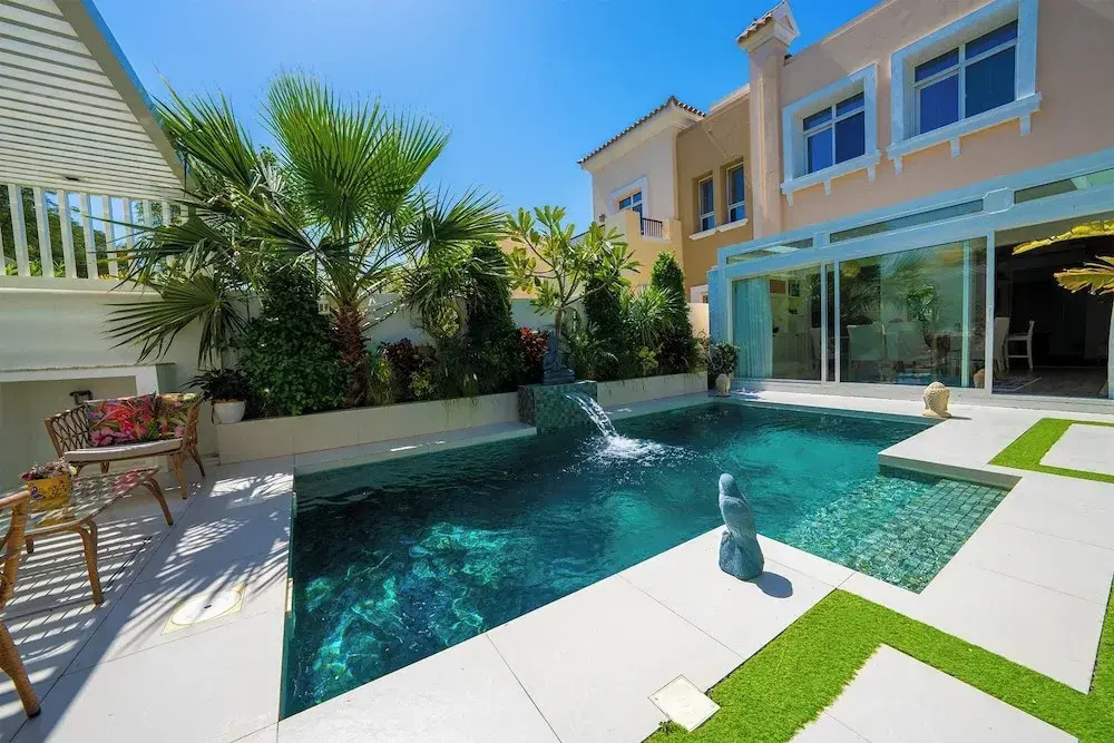 Luxury Escapes - Luxury Short-Term Stay 2BHK plus Maids room Villa