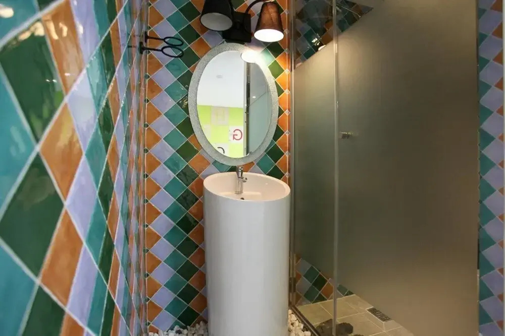 Lumiere Nabi Hotel (Seokgye Station, Seongbuk)