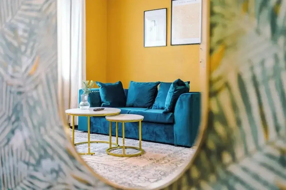 Elm Apartments