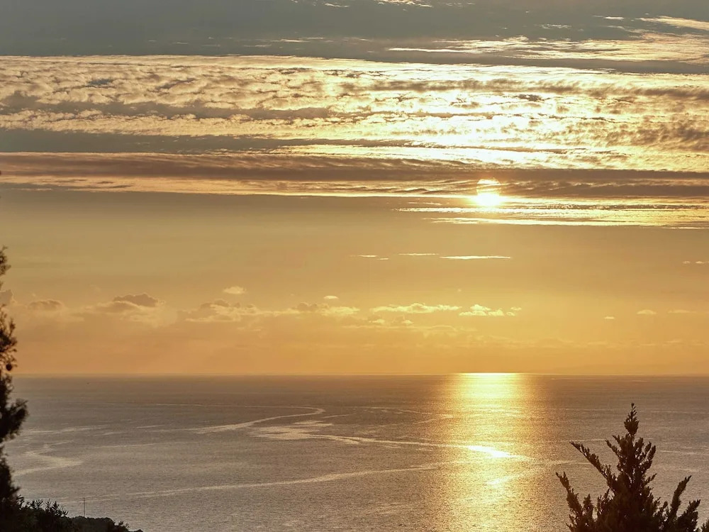New Beautiful Complex With Villas and App, Big Pool, Stunning Views, SW Crete