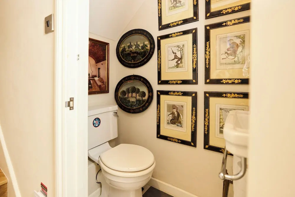 The Kensington Designer's Retreat -1bdr Flat