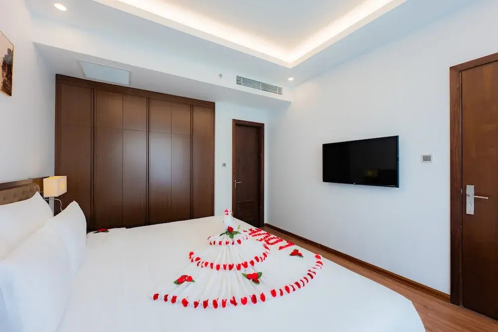 Hạ Long New Century Hotel