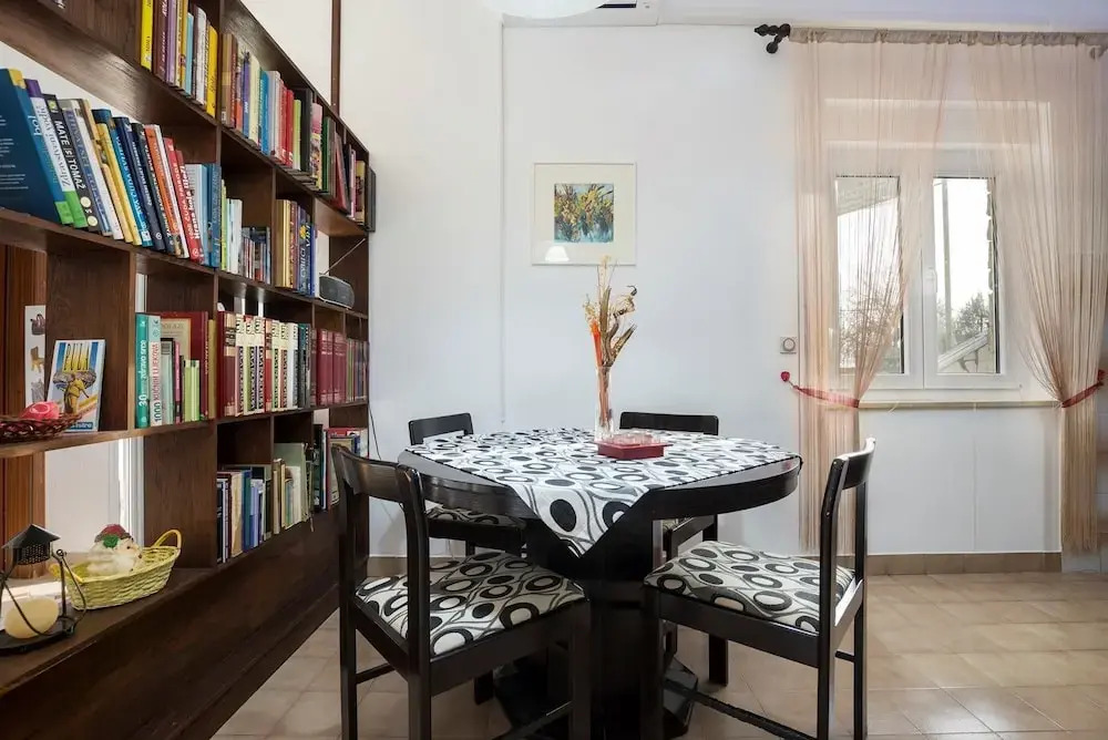 Apartment Lili Pula