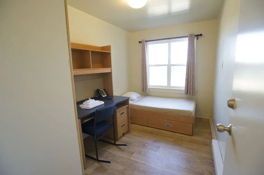 Backpacker College @ Memorial University - Grenfell Campus