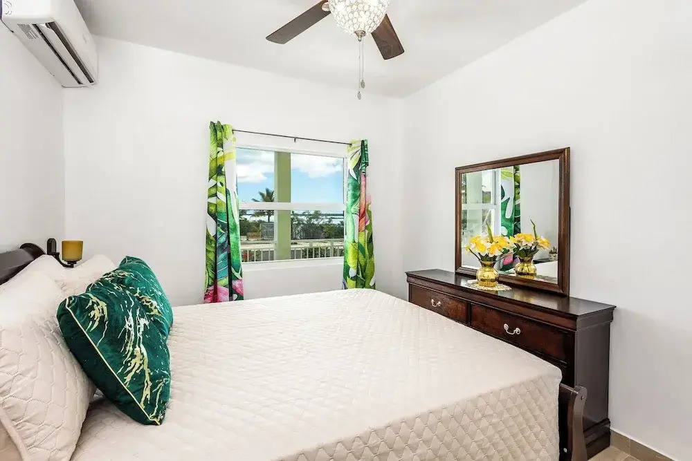 Chalk Sound Jungle Oasis Apartments