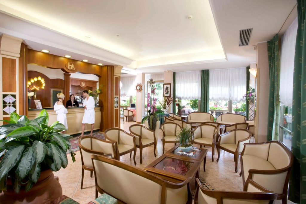 Hotel Apollo
