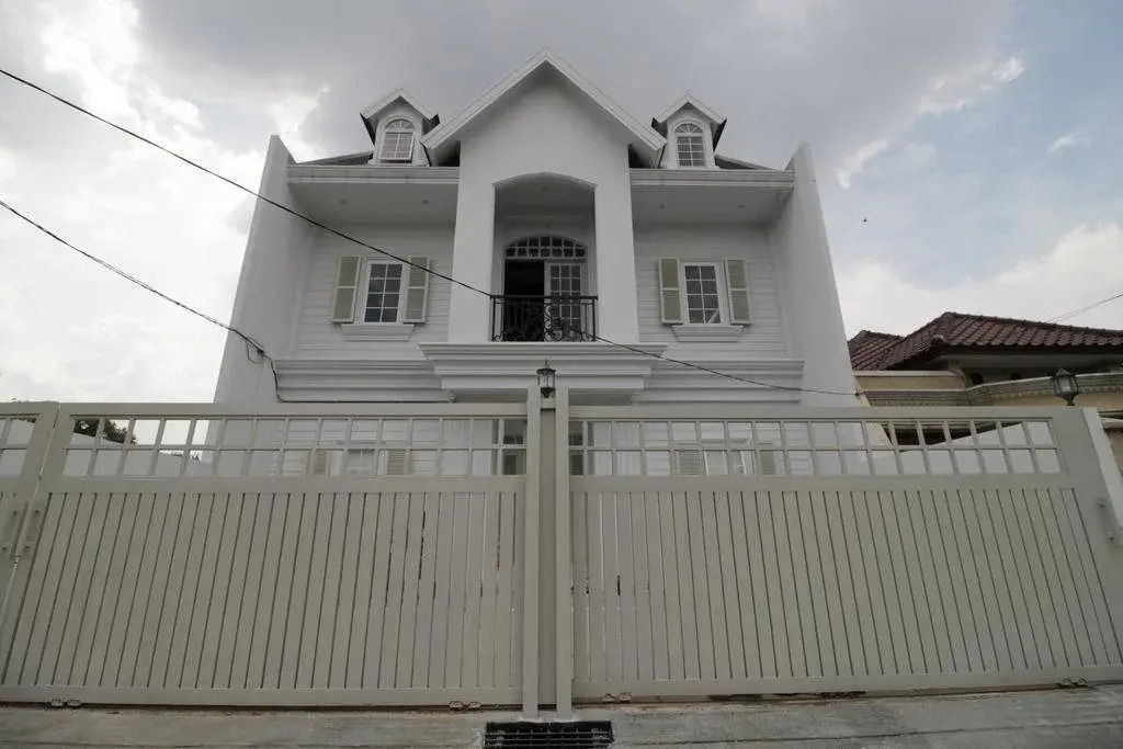 Winter Residence