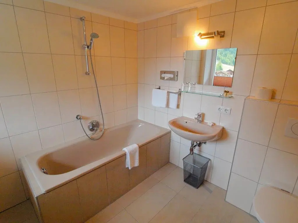 Berghotel-Gasthof Gstrein