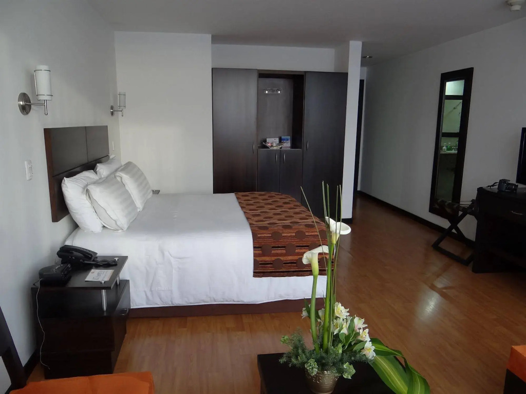 Hotel Varuna