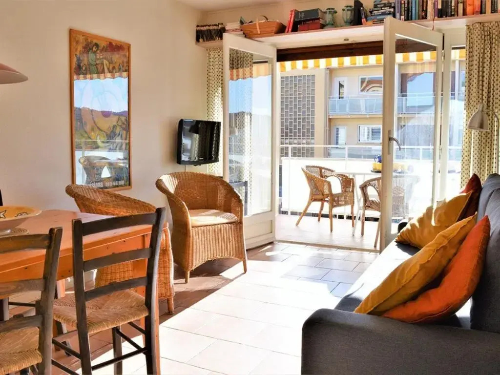 Appartement Bormes-les-Mimosas, 2 pièces, 4 personnes - FR-1-251-99