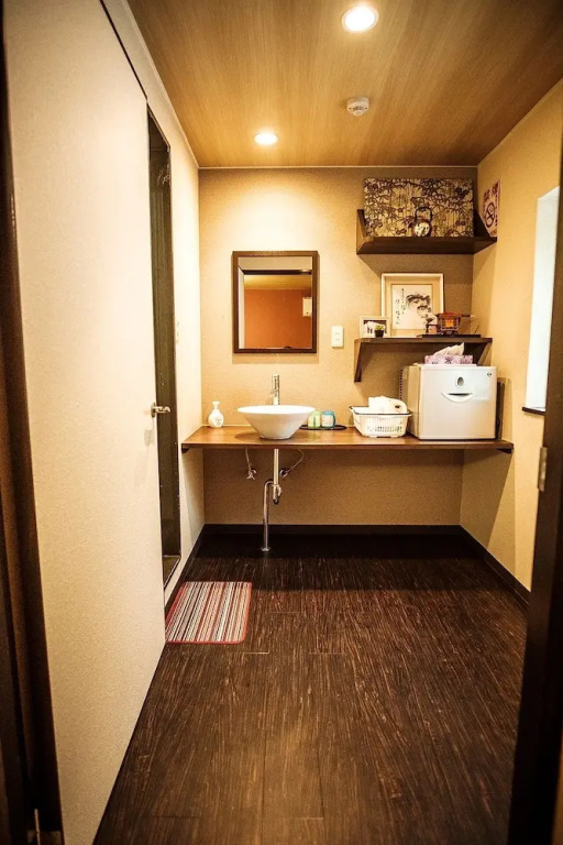 Guest House HANA Fushimi Inari