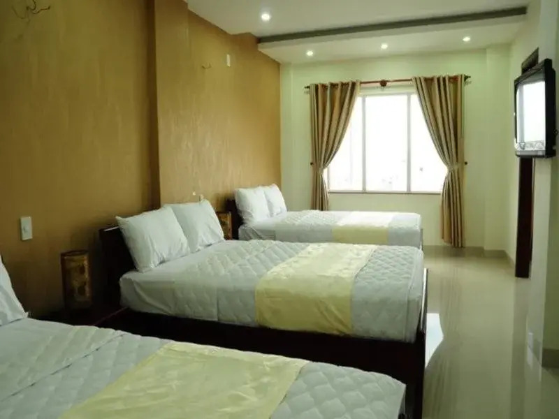 Canh Buom Hotel