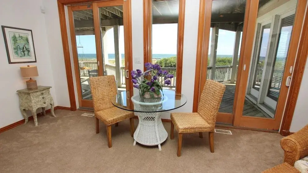 Windrift - 6 Br Home