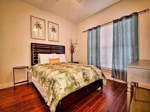 Bay Harbor 202