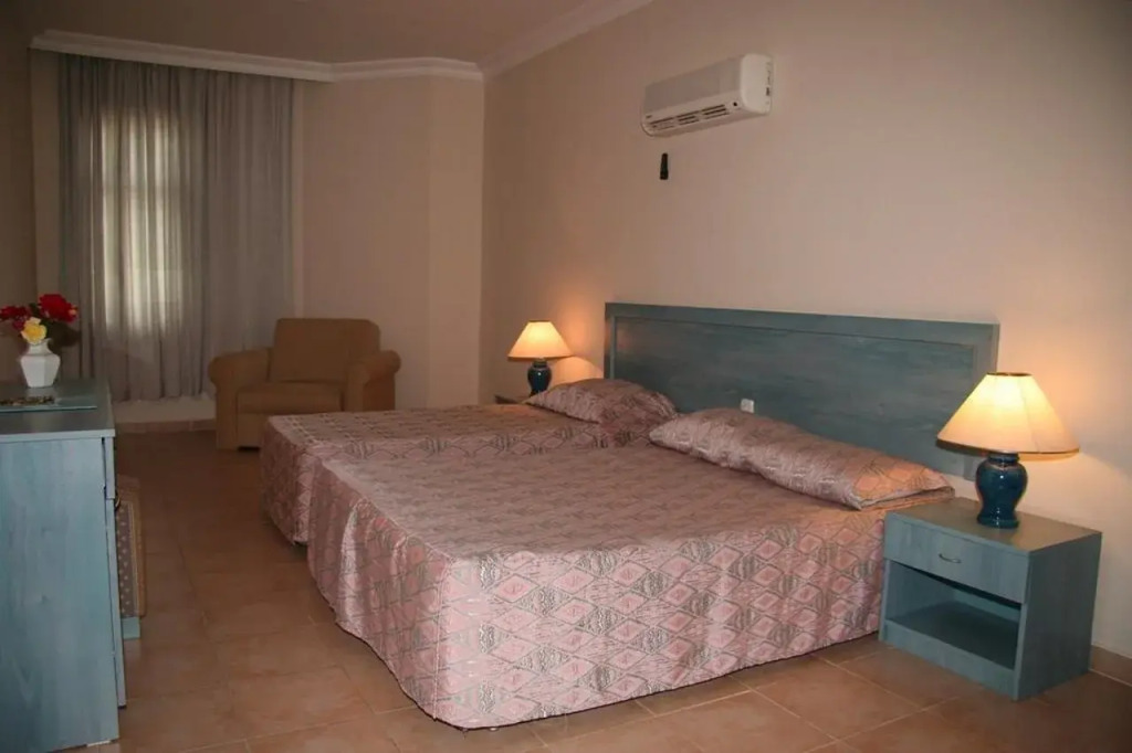 Elysee Garden Family Hotel