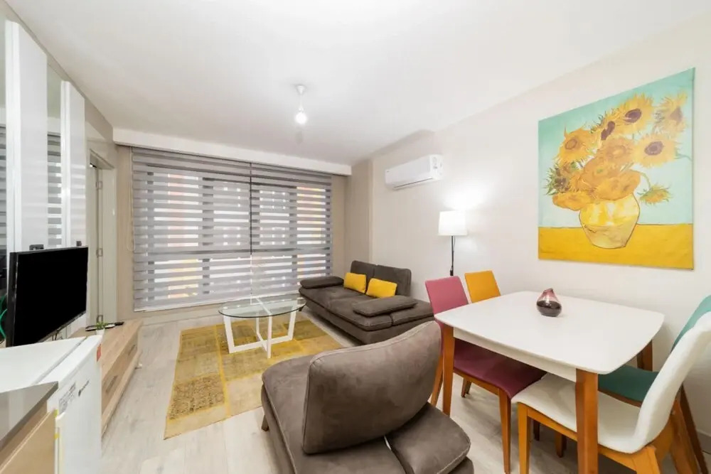 Central Flat With Shared Pool Near Antalya Airport