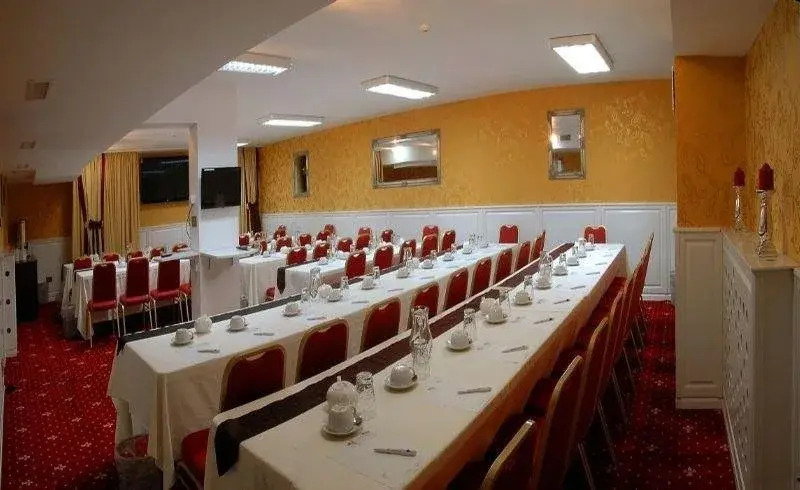 Pearl Lodge Hotel