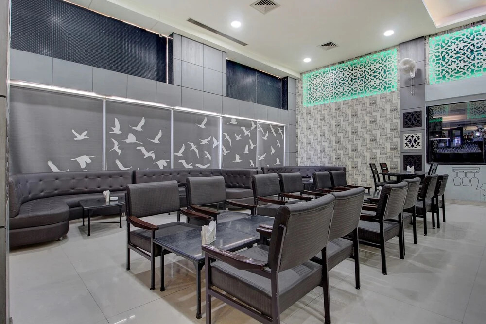 Collection O 135 Hotel Broadway