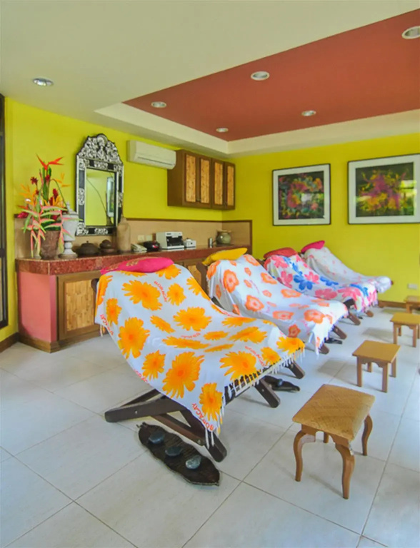 Boracay Tropics Resort Hotel