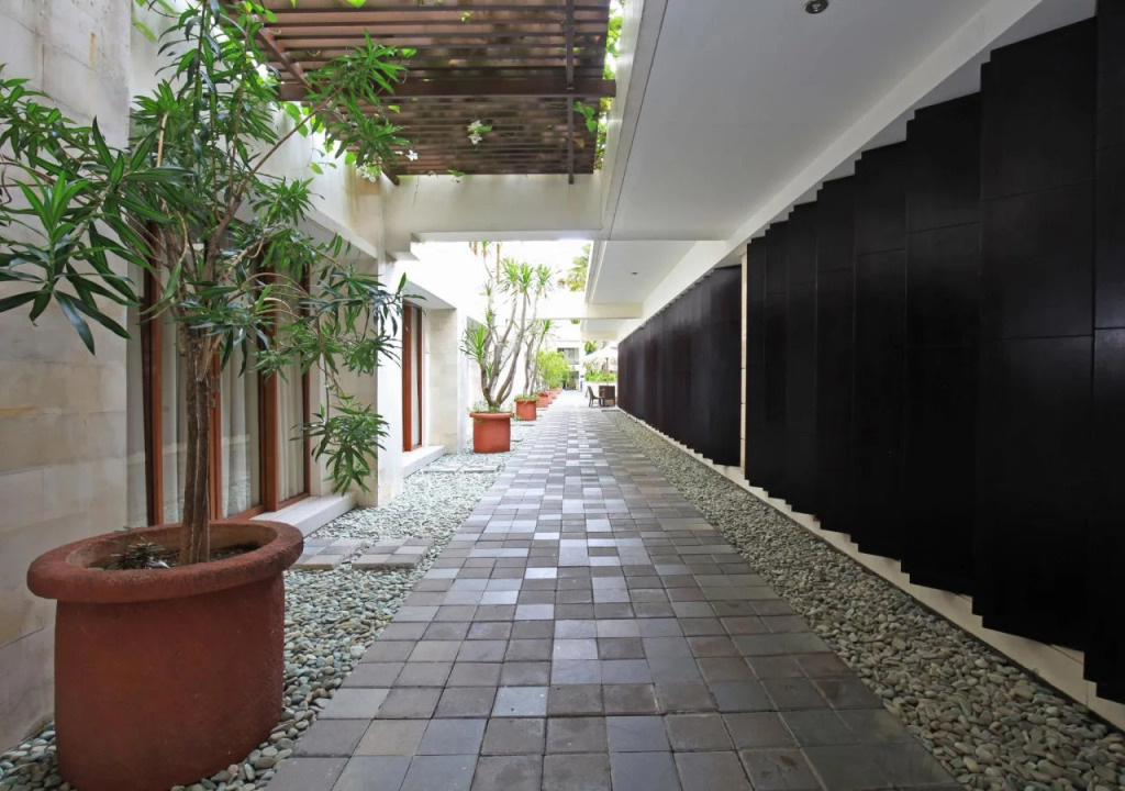 Kuta Reef Apartments