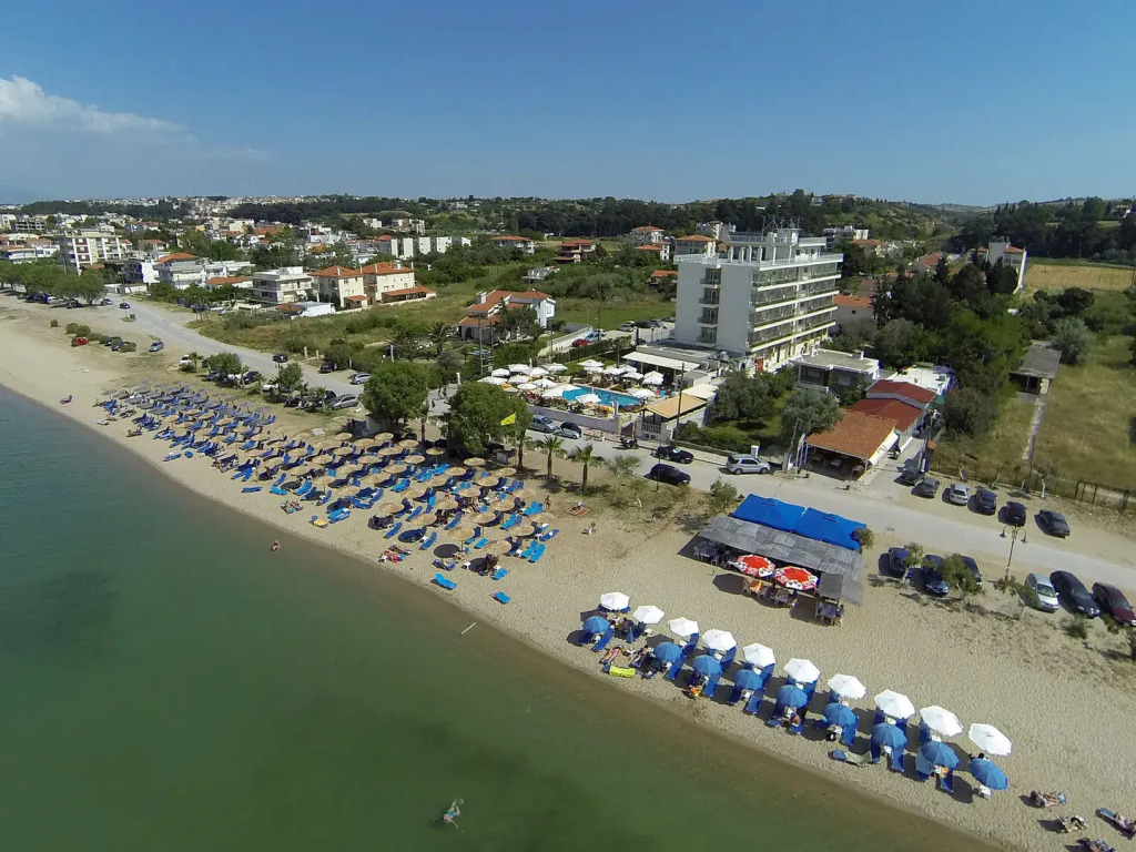 EONA BEACH RESORT by Greek Pride