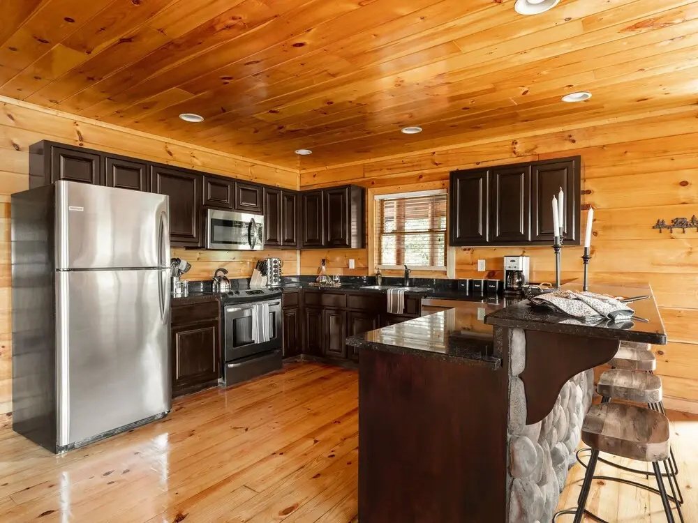 Cades Cove by Avantstay Treetop Haven in Smokey Mountains w/ Hot Tub, Game Room & Home Theatre