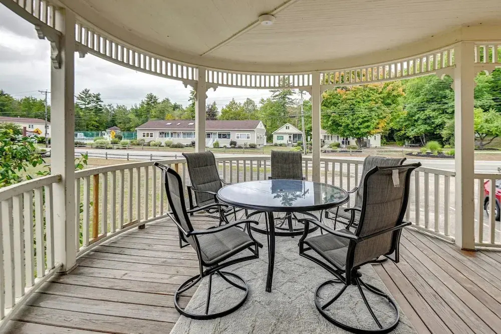 Lake Winnipesaukee Condo w/ Beach Access!