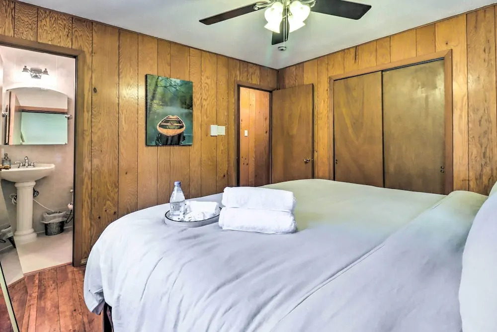 Walk to Wolf Run Lake: Cottage w/ Furnished Deck