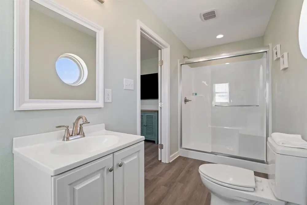 Shamrock Shores - Gulf Front West End Pet Friendly Property With Room For Everyone. 3 Master Suites! 6 Bedroom Home by RedAwning