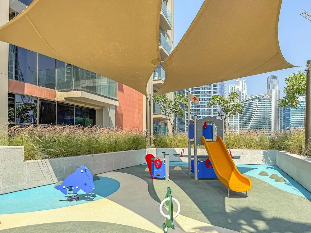 Peninsula One - 1312 Studio