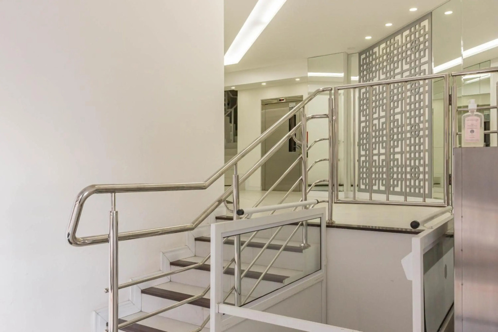 Apartamento em condomínio Pé na Areia em Itapema N1672