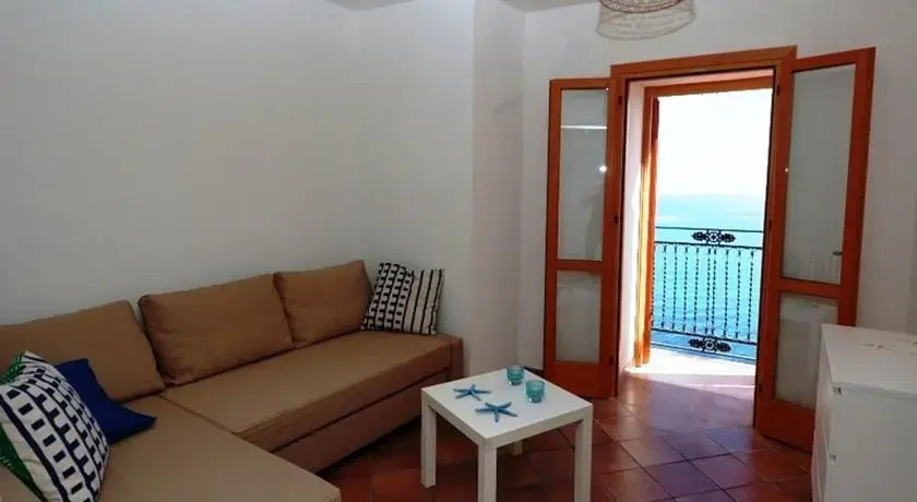 Castellano suites