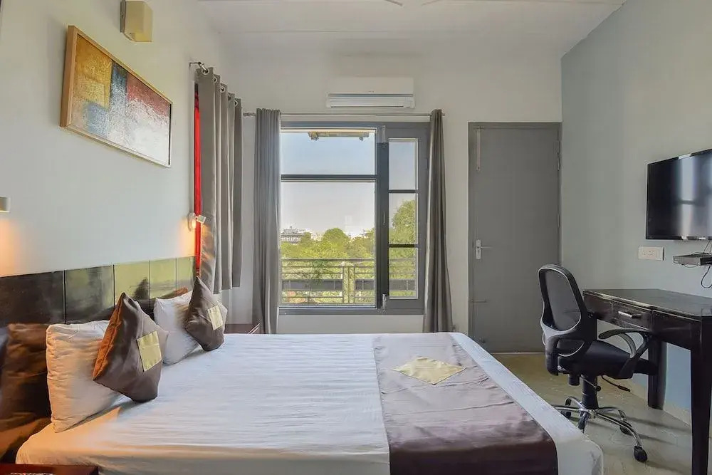 Olive Service Apartment Medanta Medicity