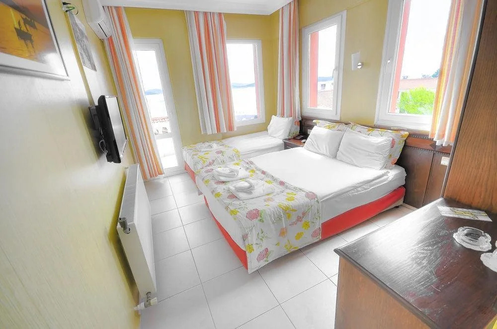 Cunda Ezer Otel