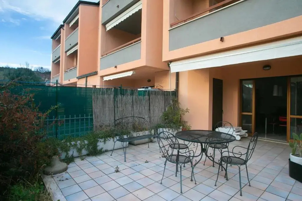 S44 - Sirolo, delizioso trilocale con giardino